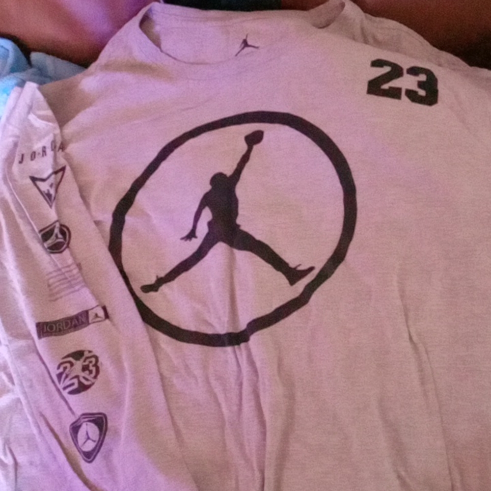 Jordan long-sleeved t shirt